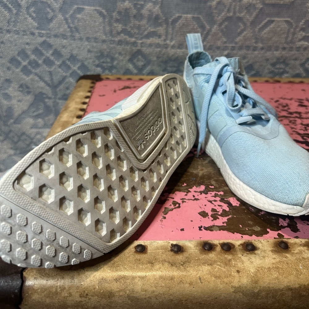 ADIDAS NMD R1 Women’s Prime knit casual ice blue shoe sz 8.5 - Picture 11 of 15